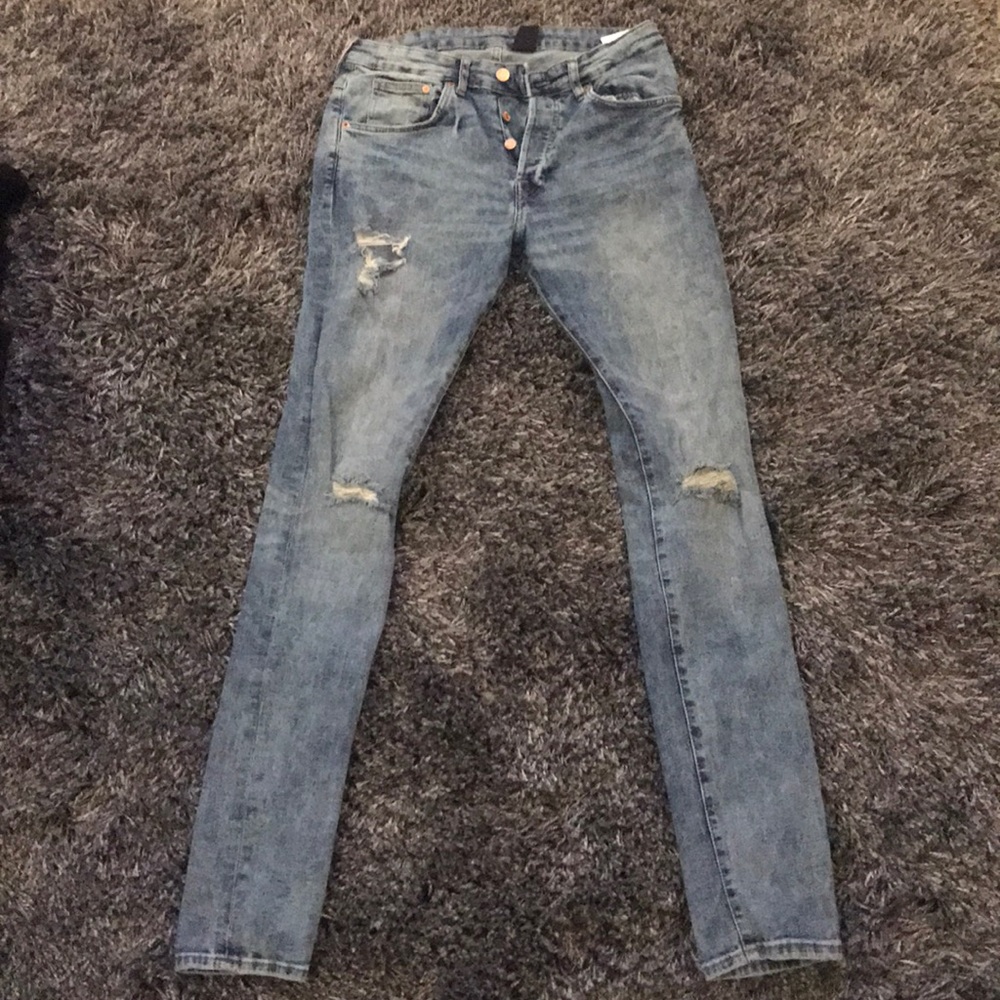 Men’s Medium Distressed Skinny Jeans from PacSun